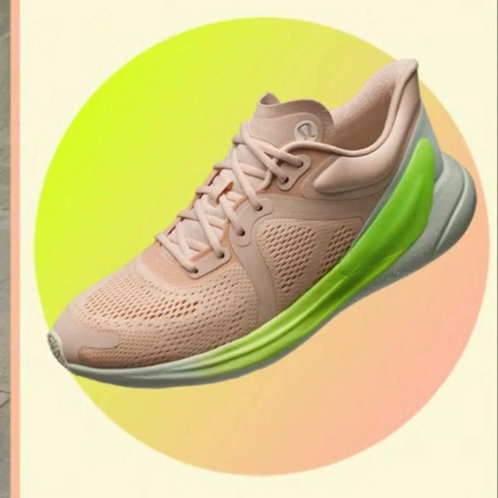 Lululemon BlissFeel‎ run sneaker 8.5